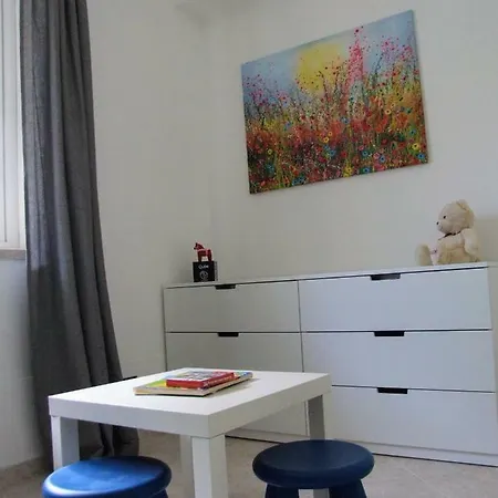 アパート Zenzero ロアーノ