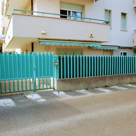 アパート Zenzero ロアーノ